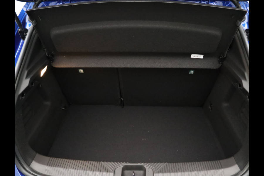 Renault Clio Hybrid 160pk techno 360° Camera | Adapt. Cruise | Parkeersens. v+a | Stoelverw.