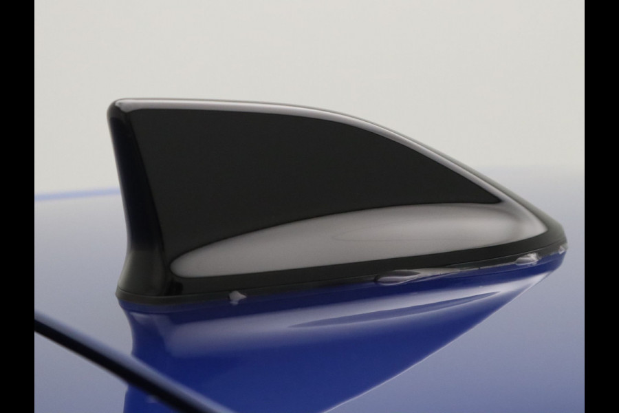 Renault Clio Hybrid 160pk techno 360° Camera | Adapt. Cruise | Parkeersens. v+a | Stoelverw.