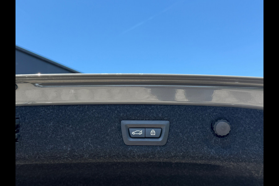 BMW 5 Serie 530e M-Sport BERNINAGRAU Pano|LASER|HuD|Adap Cruise|