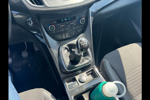 Ford Kuga 1.5 EcoBoost Titanium 150pk Trekhaak | Stoelverwarming | Elektrische Achterklep | Achteruitrijcamera