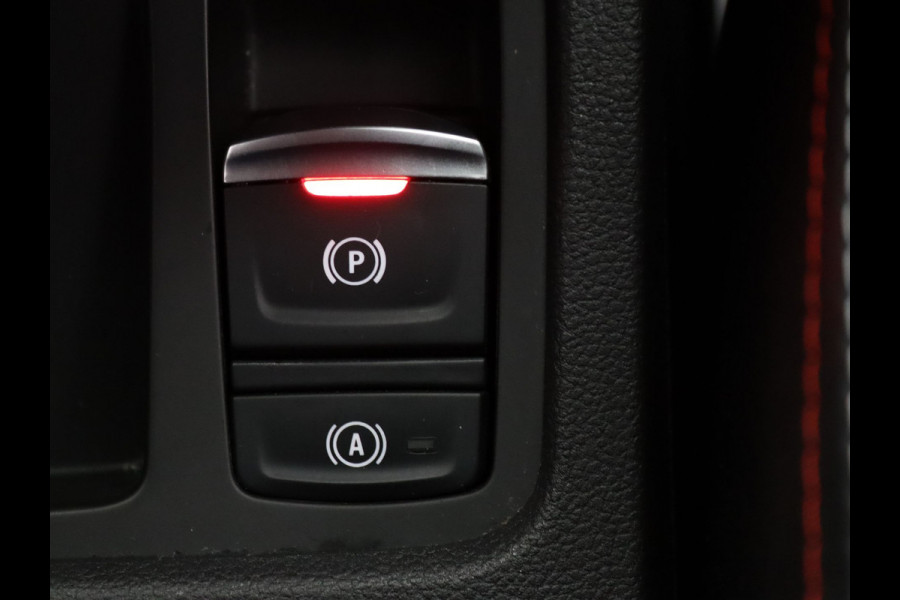 Renault Clio E-Tech Hybrid 140pk R.S. Line Camera | Cruise | Navi | Parkeersens. v+a | Stoelverw.
