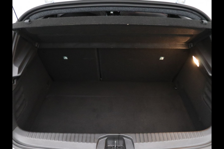 Renault Clio E-Tech Hybrid 140pk R.S. Line Camera | Cruise | Navi | Parkeersens. v+a | Stoelverw.