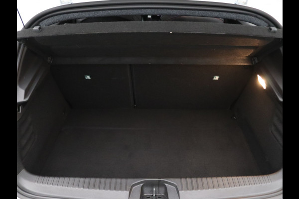 Renault Clio E-Tech Hybrid 140pk R.S. Line Camera | Cruise | Navi | Parkeersens. v+a | Stoelverw.