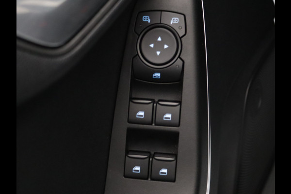 Ford Fiesta 125pk EcoBoost Hybrid ST-Line Cruise | Climate | Carplay | Parkeersens. achter