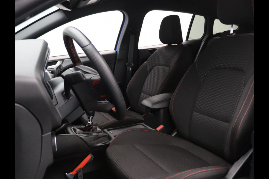 Ford FOCUS Wagon EcoBoost Hybrid ST Line Style Winter Package