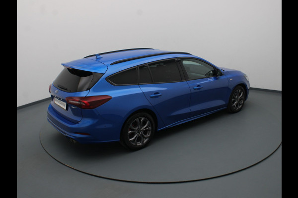 Ford FOCUS Wagon EcoBoost Hybrid ST Line Style Winter Package