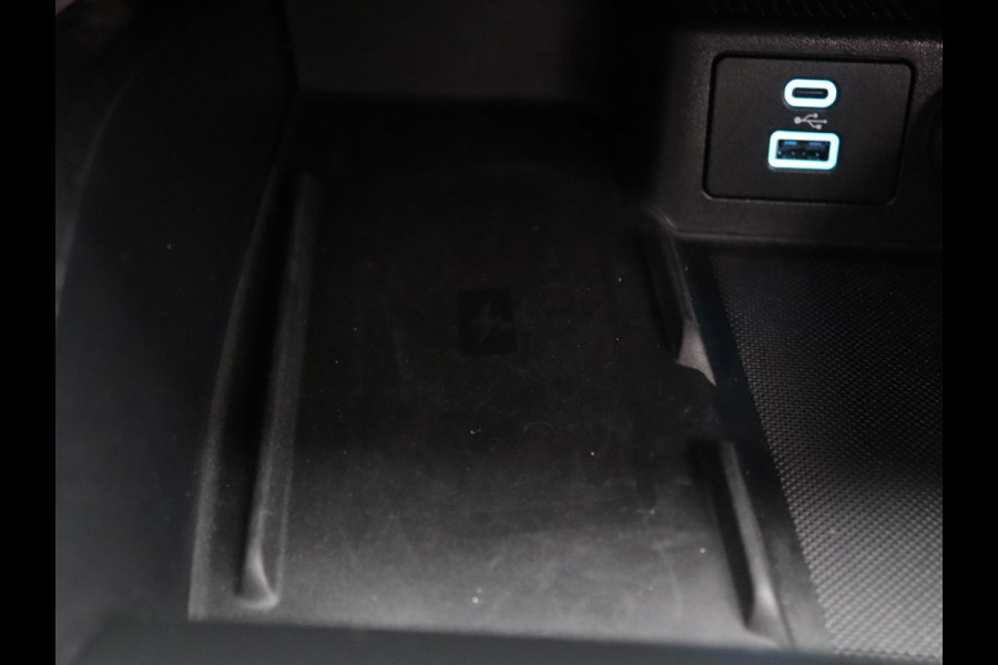 Ford FOCUS Wagon EcoBoost Hybrid ST Line Style Winter Package