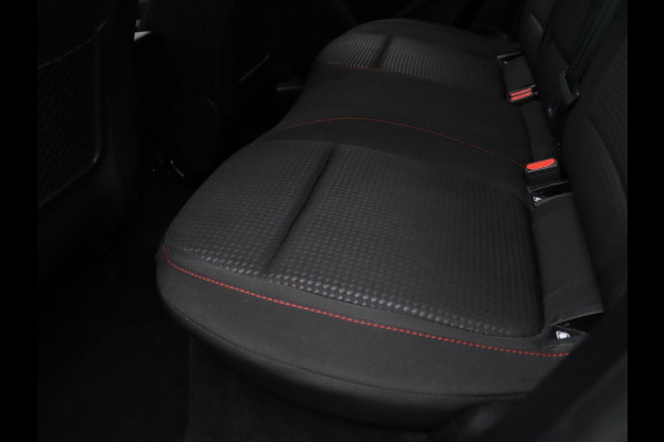 Ford FOCUS Wagon EcoBoost Hybrid ST Line Style Winter Package