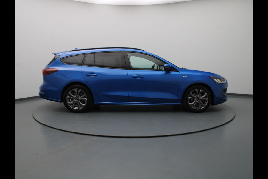 Ford FOCUS Wagon EcoBoost Hybrid ST Line Style Winter Package