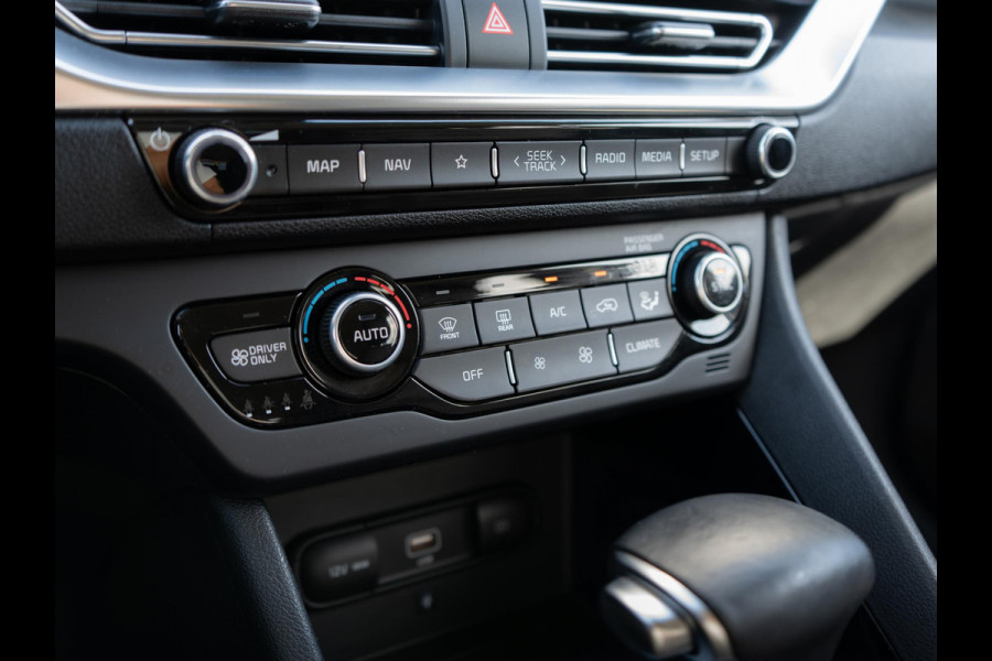 Kia Niro 1.6 GDi Hybrid ExecutiveLine | Cruise | Carplay | Navi | Keyless | Stoelverwarming-ventilatie | schuif-kanteldak