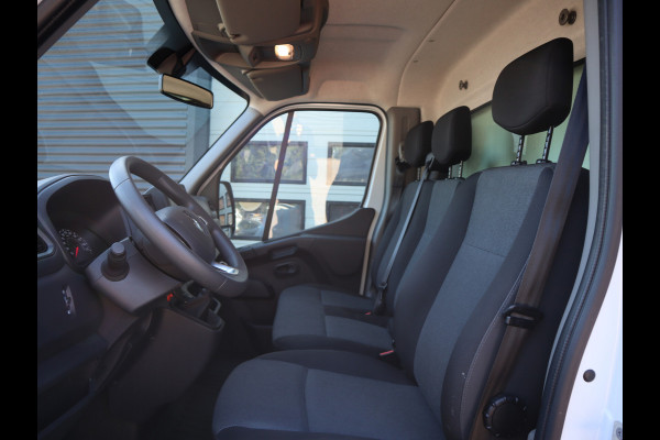 Renault Master T35 2.3 dCi 145 pk Euro 6 - Bakwagen - Laadklep - Camera - Navi