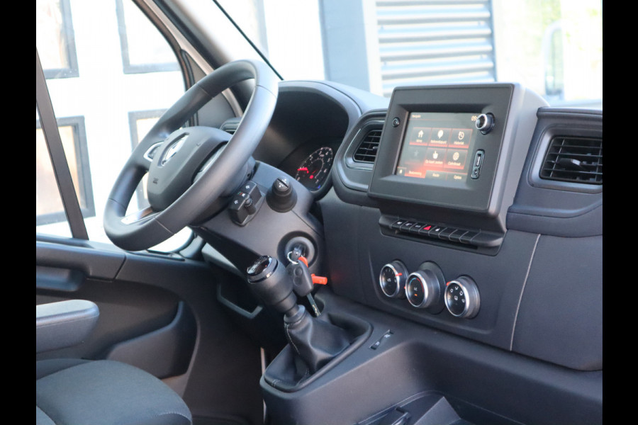 Renault Master T35 2.3 dCi 145 pk Euro 6 - Bakwagen - Laadklep - Camera - Navi