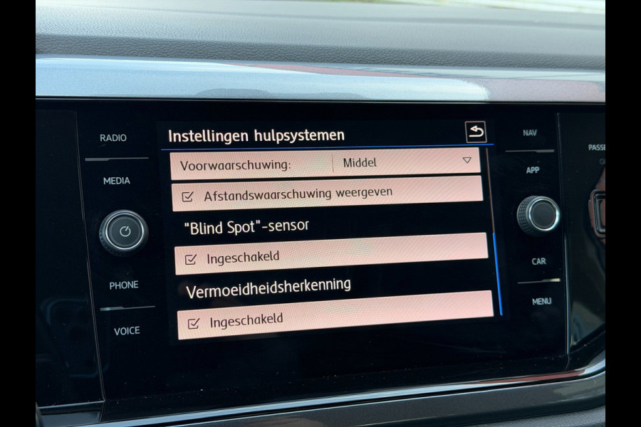 Volkswagen Polo 1.0 TSI Highline LED ACC Virtual Camera PDC