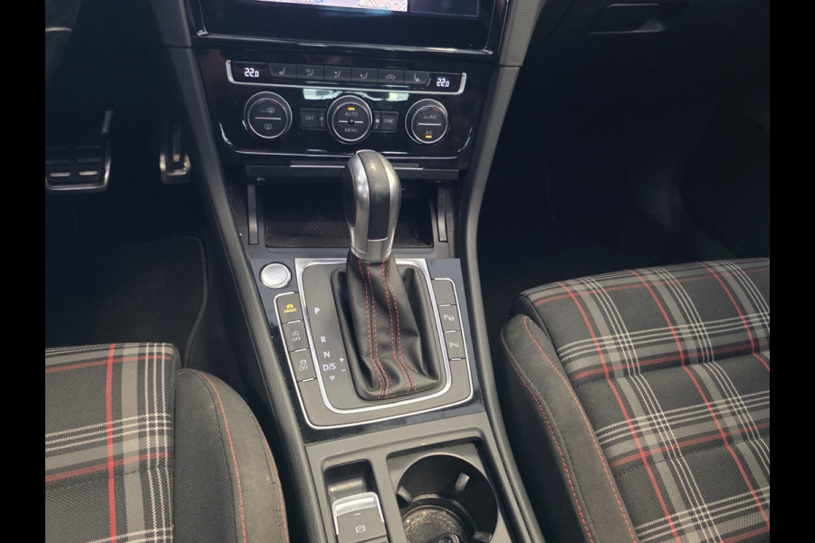 Volkswagen Golf GTI Performance 2.0 TSI Automaat – Pano – Remus uitlaat – Zeer compleet –