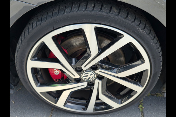 Volkswagen Golf GTI Performance 2.0 TSI Automaat – Pano – Remus uitlaat – Zeer compleet –