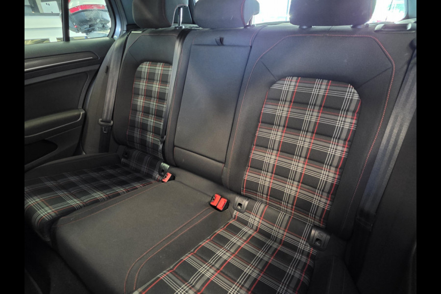 Volkswagen Golf GTI Performance 2.0 TSI Automaat – Pano – Remus uitlaat – Zeer compleet –