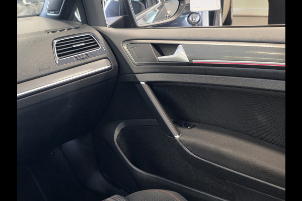 Volkswagen Golf GTI Performance 2.0 TSI Automaat – Pano – Remus uitlaat – Zeer compleet –