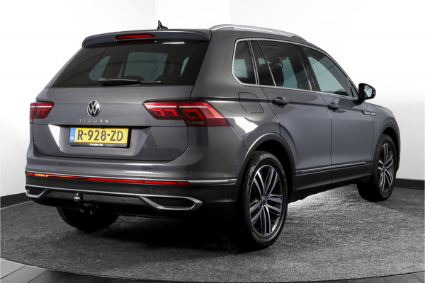 Volkswagen Tiguan 1.5 TSI 150 PK Life Business | Trekhaak | Dig. Cockpit | Adapt. Cruise | Stuur-+stoelverw. | Camera | PDC | NAV+App. Connect | ECC | LM 19" |