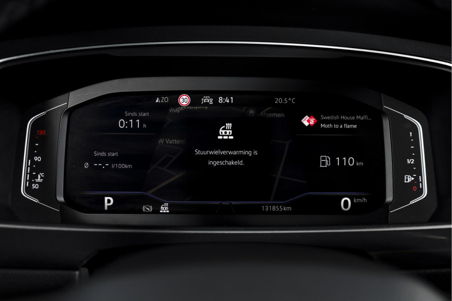 Volkswagen Tiguan 1.5 TSI 150 PK Life Business | Trekhaak | Dig. Cockpit | Adapt. Cruise | Stuur-+stoelverw. | Camera | PDC | NAV+App. Connect | ECC | LM 19" |