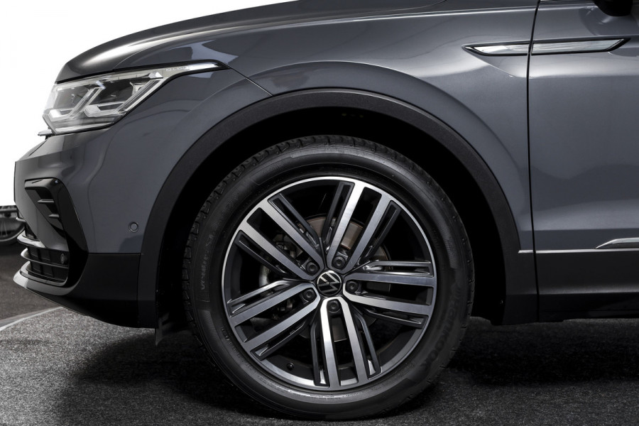 Volkswagen Tiguan 1.5 TSI 150 PK Life Business | Trekhaak | Dig. Cockpit | Adapt. Cruise | Stuur-+stoelverw. | Camera | PDC | NAV+App. Connect | ECC | LM 19" |