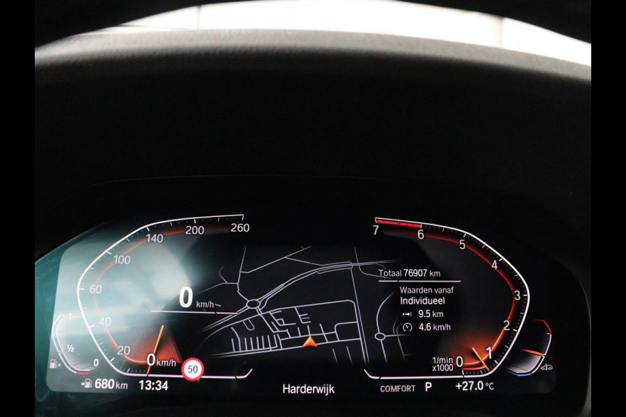 BMW 3-serie 320i Executive Edition | Sport Line | Trekhaak | Harman/Kardon | Sfeerverlichting | Carplay | Half leder | Live Cockpit | Parkeerhulp | Navigatie | Climate control | Full LED | Bluetooth | Cruise control