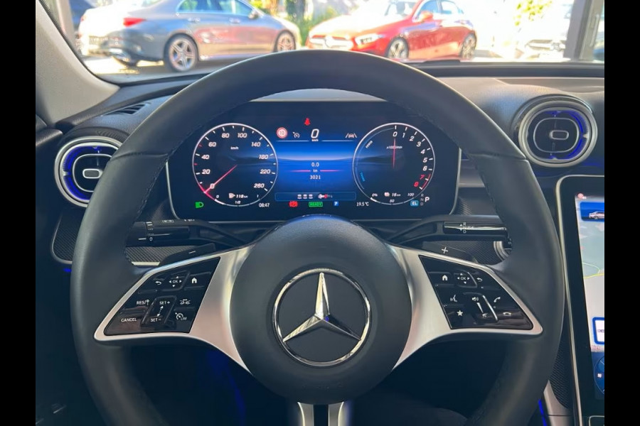 Mercedes-Benz C-Klasse 300e AVANTGARDE ** LED, MEMORY, DODE HOEK, CAMERA, WINTER ** 1e EIG - Ex MB-AG - 3.898km (!)  ** ** INFORMEER OOK NAAR ONZE AANTREKKELIJKE FINANCIAL-LEASE TARIEVEN **