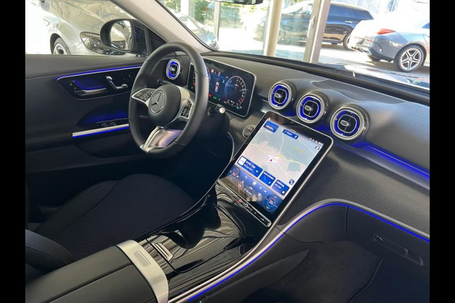 Mercedes-Benz C-Klasse 300e AVANTGARDE ** LED, MEMORY, DODE HOEK, CAMERA, WINTER ** 1e EIG - Ex MB-AG - 3.898km (!)  ** ** INFORMEER OOK NAAR ONZE AANTREKKELIJKE FINANCIAL-LEASE TARIEVEN **