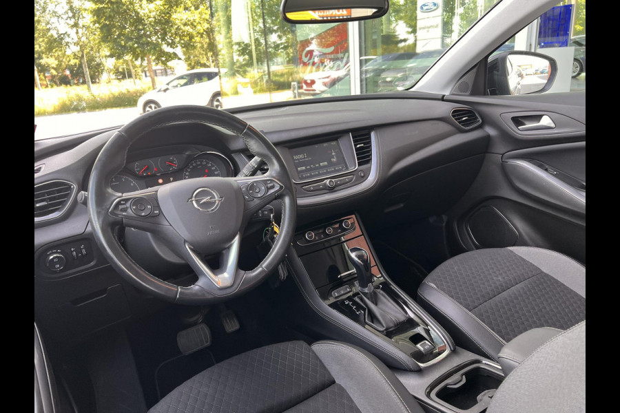 Opel Grandland X 1.2 Turbo Innovation | Trekhaak | Achteruitrijcamera | Cruise Control | Climate control |