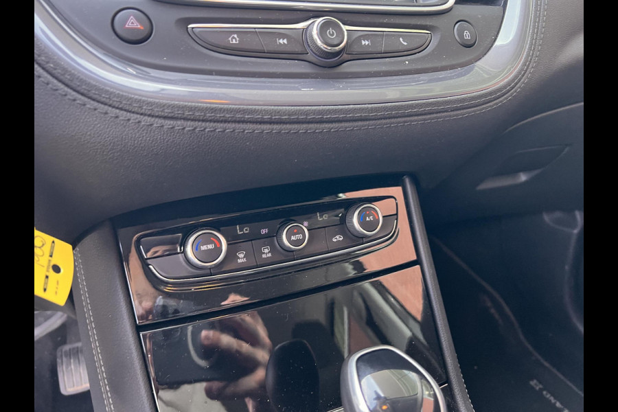 Opel Grandland X 1.2 Turbo Innovation | Trekhaak | Achteruitrijcamera | Cruise Control | Climate control |