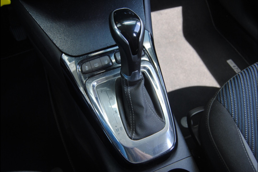 Opel Crossland X 1.2 T. 120 J. Ed. | Carplay| Trekhaak | Camera