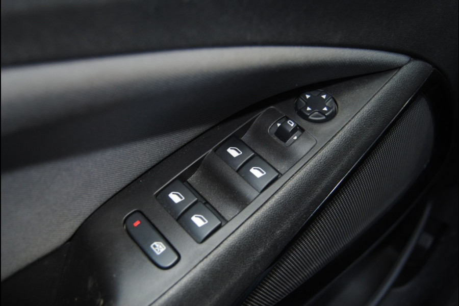 Opel Crossland X 1.2 T. 120 J. Ed. | Carplay| Trekhaak | Camera
