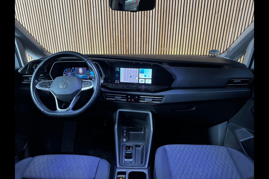 Volkswagen Caddy 1.5 TSI 5p PANO|TREKHAAK|VIRTUAL|CAMERA|FULL LED|ACC|18 INCH