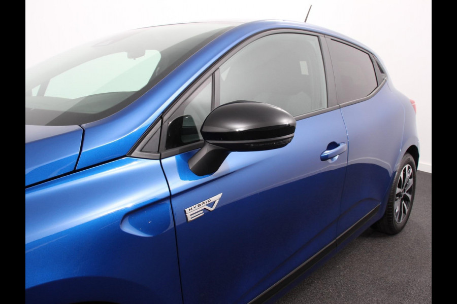 Mitsubishi Colt 1.6 HEV Automaat Intense Navigatie Apple Carplay/Android Auto Camera Climate Control Cruise Control Lichtmetalen velgen Extra Getint Glas Digitale Cockpit