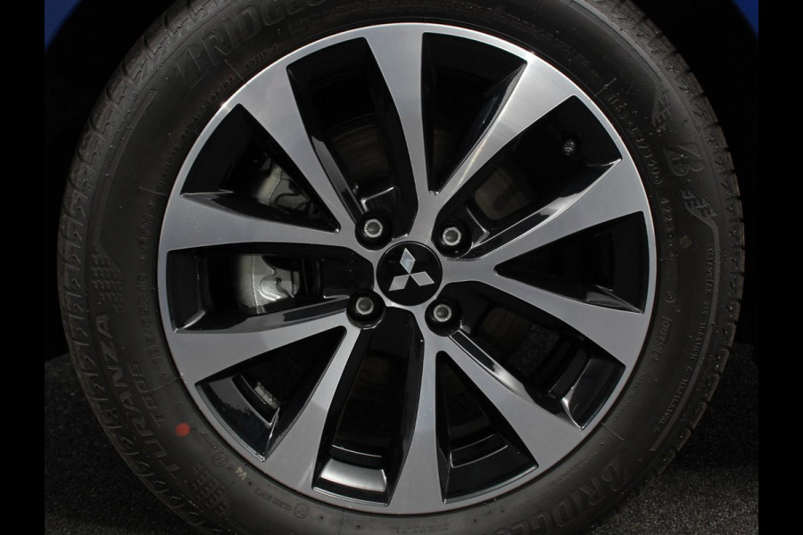 Mitsubishi Colt 1.6 HEV Automaat Intense Navigatie Apple Carplay/Android Auto Camera Climate Control Cruise Control Lichtmetalen velgen Extra Getint Glas Digitale Cockpit