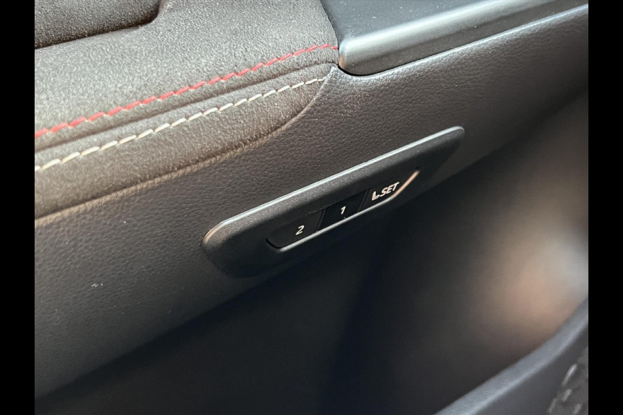 Toyota C-HR 2.0 PHEV GR Sport | JBL, Geheugenfunctie, Stoel + Stuurverwarming, Groot scherm, 19 inch, Blind spot, Parkeersensoren