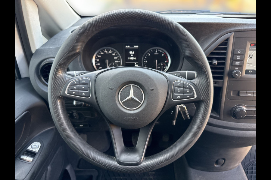 Mercedes-Benz Vito 114 1.9 CDI Automaat L2H1 MBUX Dakdragers LED Navigatie Climate Control Carplay Camera Parkeersensoren