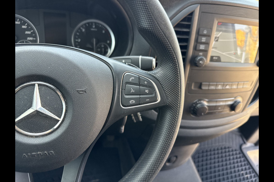 Mercedes-Benz Vito 114 1.9 CDI Automaat L2H1 MBUX Dakdragers LED Navigatie Climate Control Carplay Camera Parkeersensoren