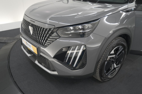 Peugeot e-2008 EV GT 50 kWh | 11 KW Laadfunctie | 360 Camera | Dodehoekdetectie | Apple Carplay | SOH=100%