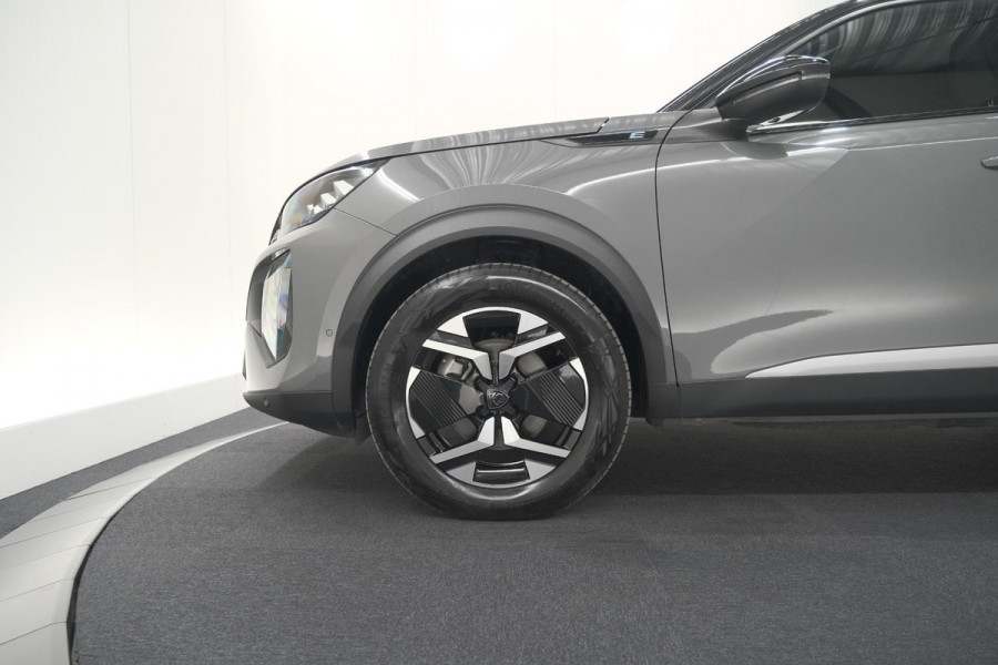 Peugeot e-2008 EV GT 50 kWh | 11 KW Laadfunctie | 360 Camera | Dodehoekdetectie | Apple Carplay | SOH=100%