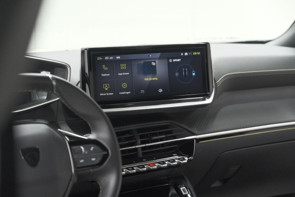 Peugeot e-2008 EV GT 50 kWh | 11 KW Laadfunctie | 360 Camera | Dodehoekdetectie | Apple Carplay | SOH=100%