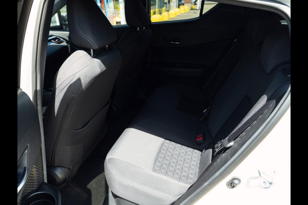 Toyota C-HR 2.0 Hybrid Style|Two tone|Trekhaak|Stoel/stuurverw