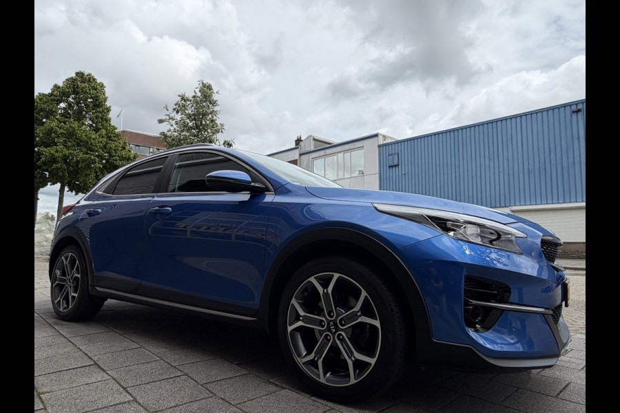 Kia Xceed 1.4T-GDi DynamicPlus - Navigatie / Apple CarPlay I Camera I LED I Sport pakket 1/2 Leer I 89.000 KM - Dealer onderhouden