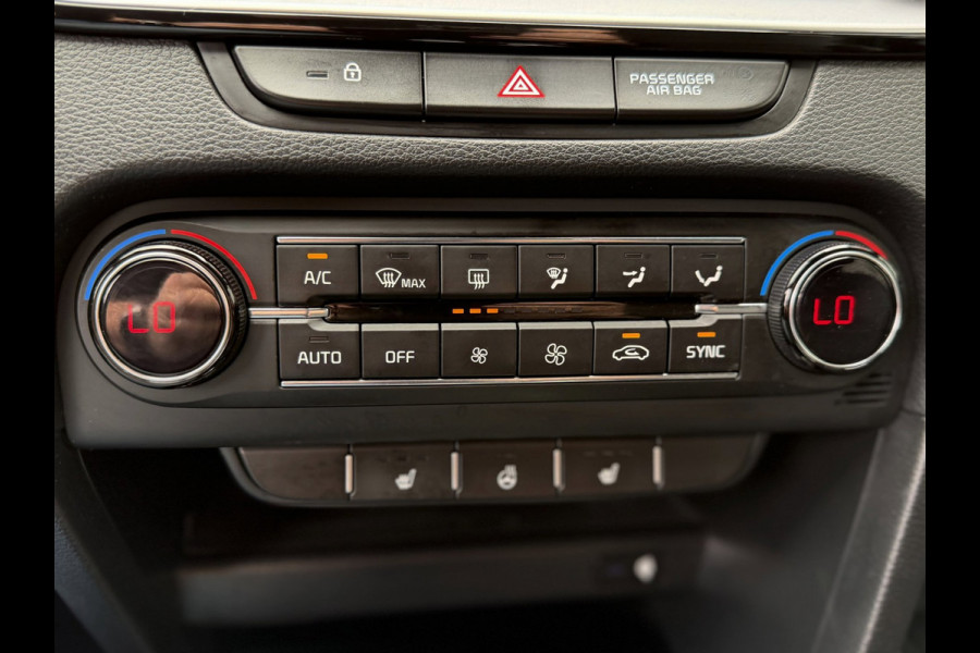 Kia Xceed 1.4T-GDi DynamicPlus - Navigatie / Apple CarPlay I Camera I LED I Sport pakket 1/2 Leer I 89.000 KM - Dealer onderhouden