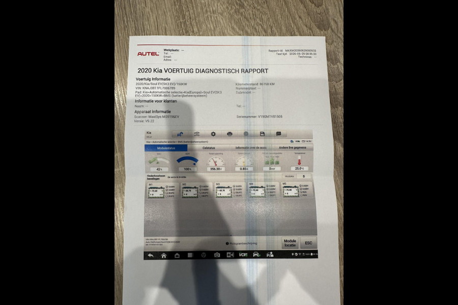 Kia e-Soul ExecutiveLine 64 kWh | Camera | Trekhaak | Harman Kardon | Head-Up Display | Apple Carplay |