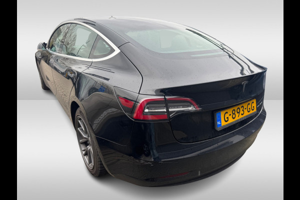 Tesla Model 3 Long Range AWD 75 kWh / Autopilot / Panoramadak / Camera / Premium Audio / 18'' / Leder / Stoel+Stuurverwarming / ACC