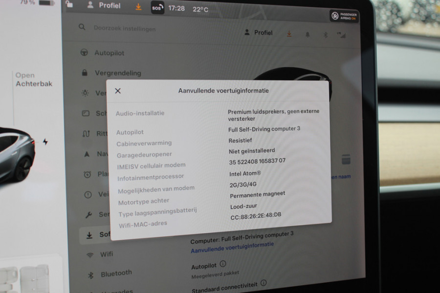 Tesla Model 3 Long Range AWD 75 kWh / Autopilot / Panoramadak / Camera / Premium Audio / 18'' / Leder / Stoel+Stuurverwarming / ACC