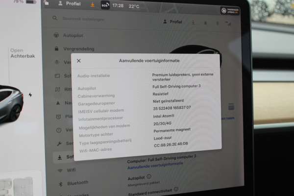 Tesla Model 3 Long Range AWD 75 kWh / Autopilot / Panoramadak / Camera / Premium Audio / 18'' / Leder / Stoel+Stuurverwarming / ACC