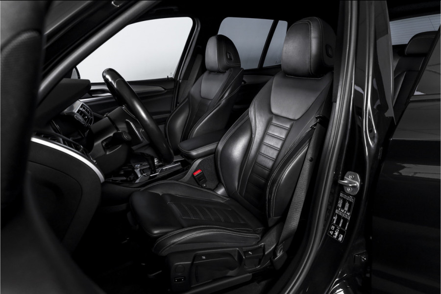 BMW X3 xDrive20i 184 PK High Executive Org. NL | M-Sport | Afn. Trekhaak | Cruise | Stoelverw. | PDC | Camera | NAV | ECC | Elek. Klep | LM 20" |