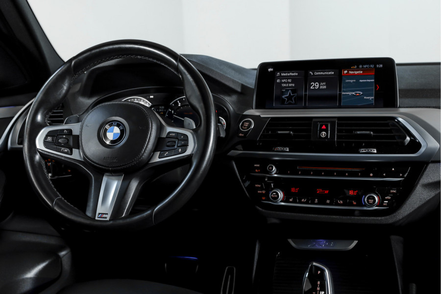 BMW X3 xDrive20i 184 PK High Executive Org. NL | M-Sport | Afn. Trekhaak | Cruise | Stoelverw. | PDC | Camera | NAV | ECC | Elek. Klep | LM 20" |