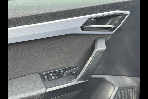Seat Arona 1.0 EcoTSI FR Business Connect | Carplay/Android, Camera, Stoelverw., Navi, Cruise, Climate |